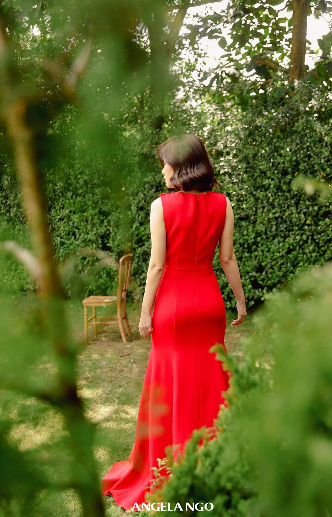 Đầm dạ hội đỏ phối ren